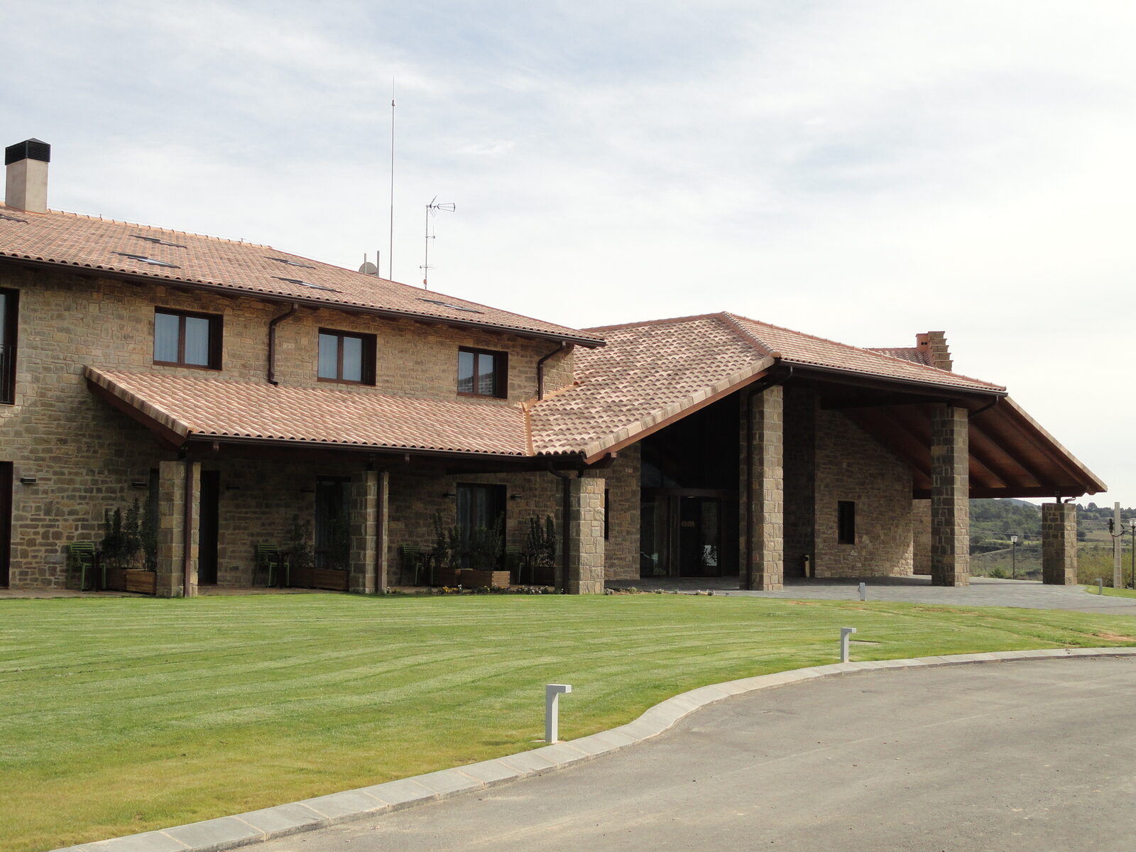 Hotel Aguas de los Mallos